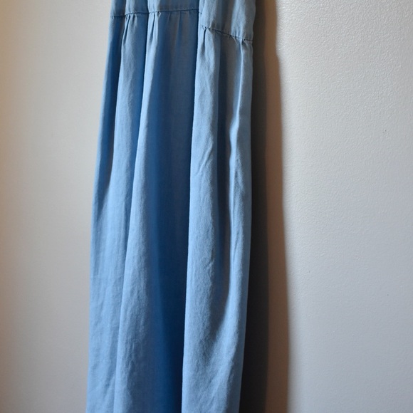 MOSSIMO Light Wash Denim Babydoll Dress - Picture 4 of 4